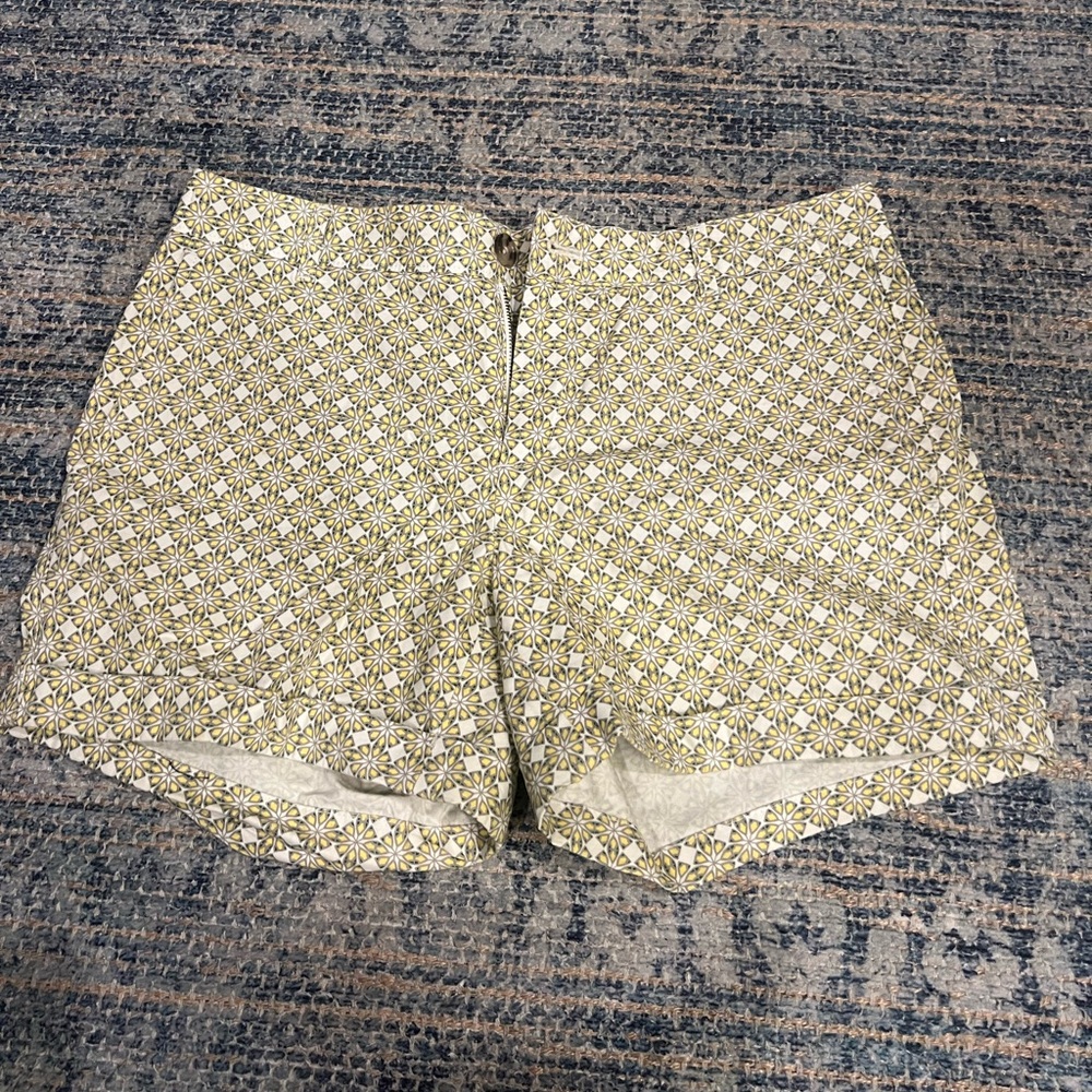 Banana Republic Geometric Print Shorts - Size 8